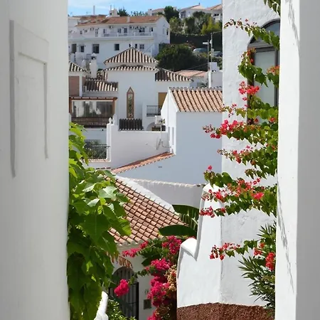 Townhouse With Sea View 別荘 ネルハ