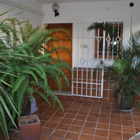 Townhouse With Sea View 別荘 *